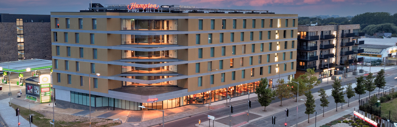 Hampton by Hilton Ashford International |                                         AshfordFOR Story Tellers